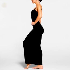 SKIMS Soft Lounge Long Slip Dress | Onyx